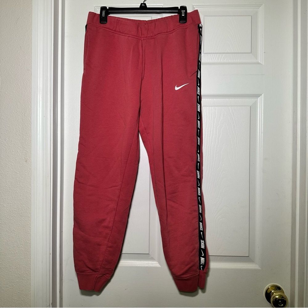 Nike Women’s Sportswear Jogger Pants with Stripe - Picture 2 of 10